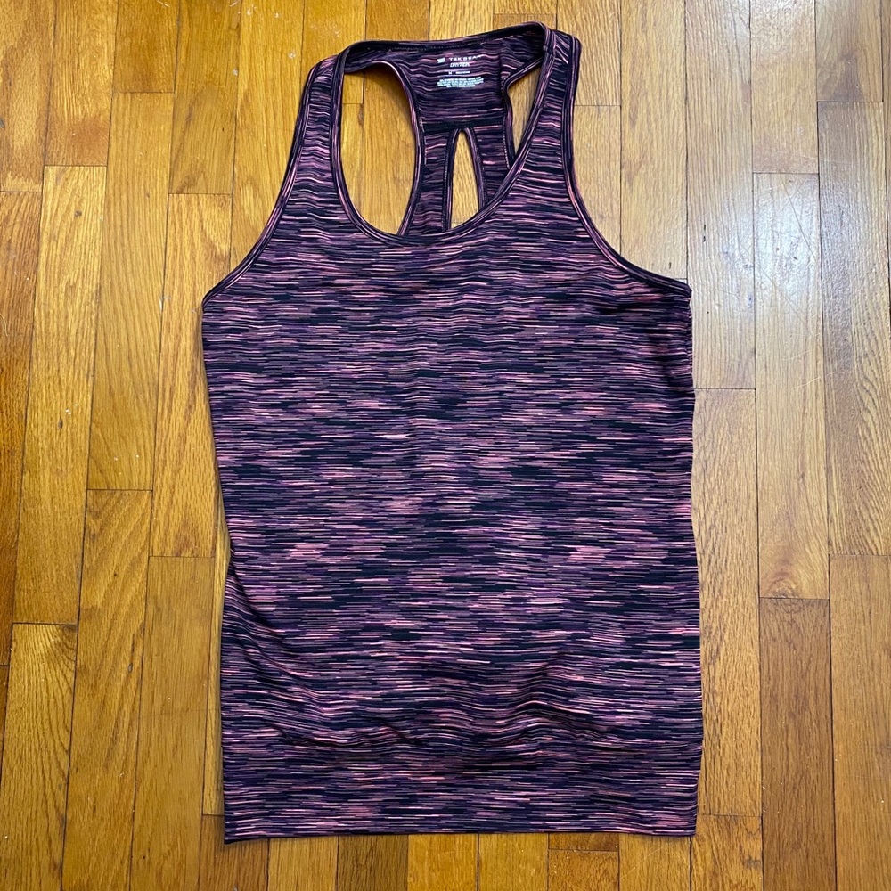 TEK GEAR 💖 Pink & Black Racerback Keyhole Tank